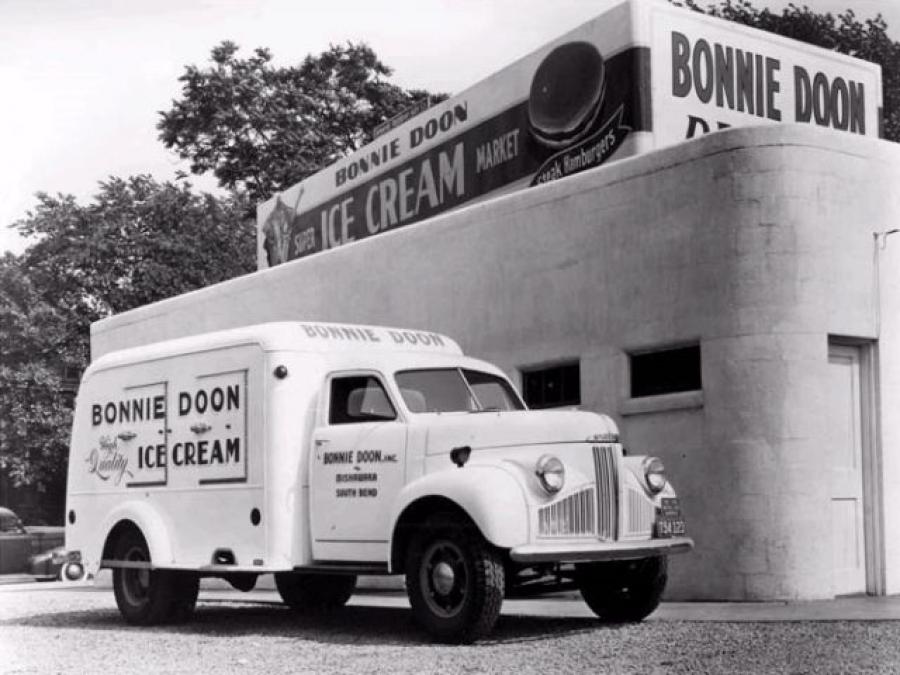  Studebaker M15 Refrigerator Truck 1941 года  (фото 1 из 1)